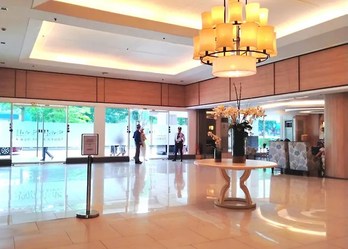 Shell Residences By Dad's O *