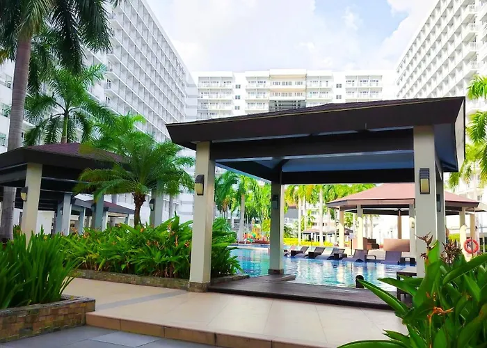 Apartment Shell Residences By Dad's O *